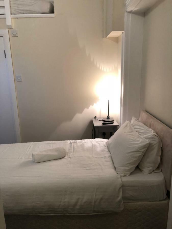 Tourian Lounge Hotel Londres Extérieur photo