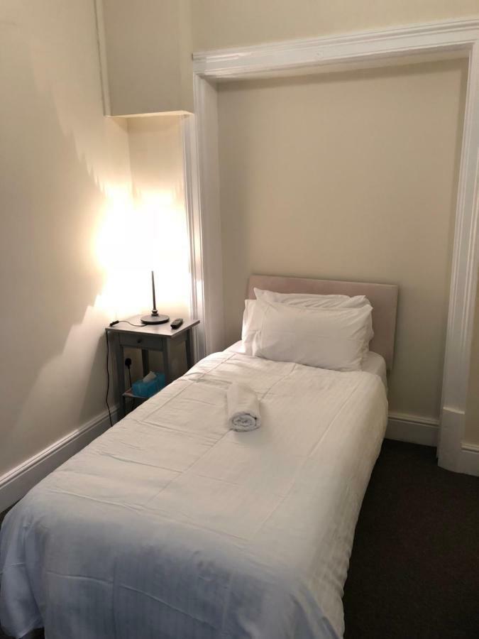 Tourian Lounge Hotel Londres Extérieur photo